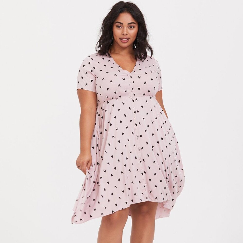 Torrid 0 0X Light Pink Midi Challis Ikat Sharkbite Hem Babydoll Shirt Dress Plus